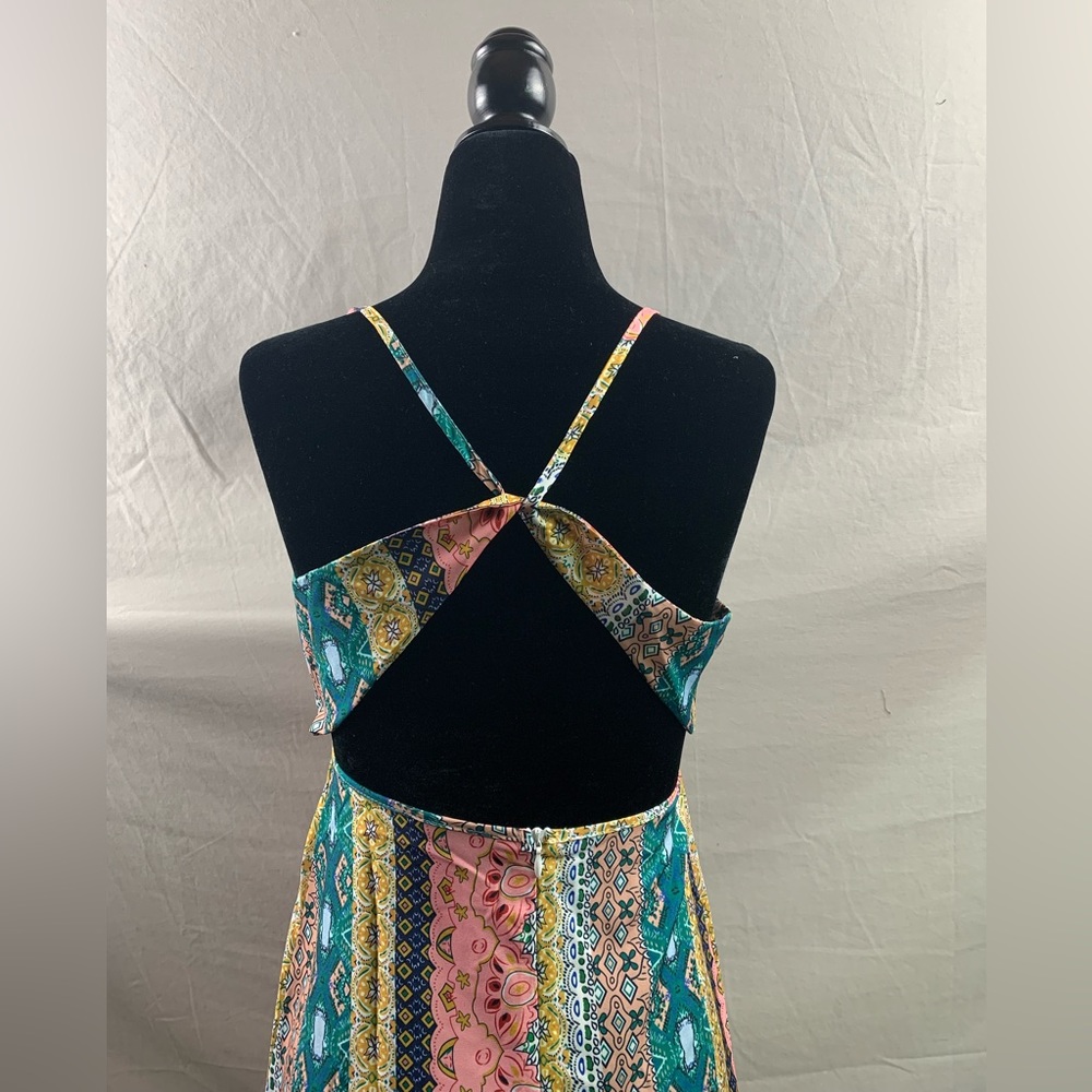Boho Floral & Geo Print Backless Wrap Split Thigh Dress. - Picture 12 of 12